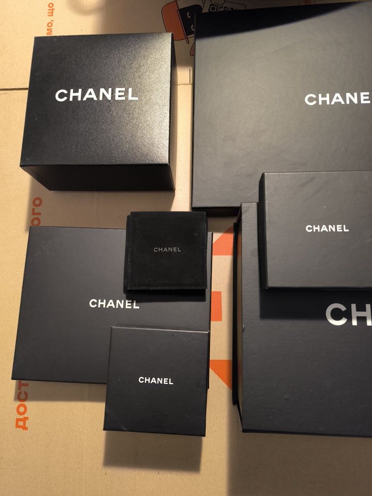 CHANEL брендовые коробки разных размеров
