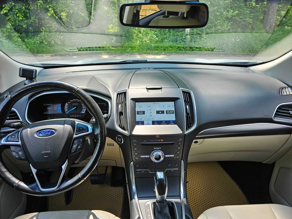 Ford Edge Titanium 2.0 2015р