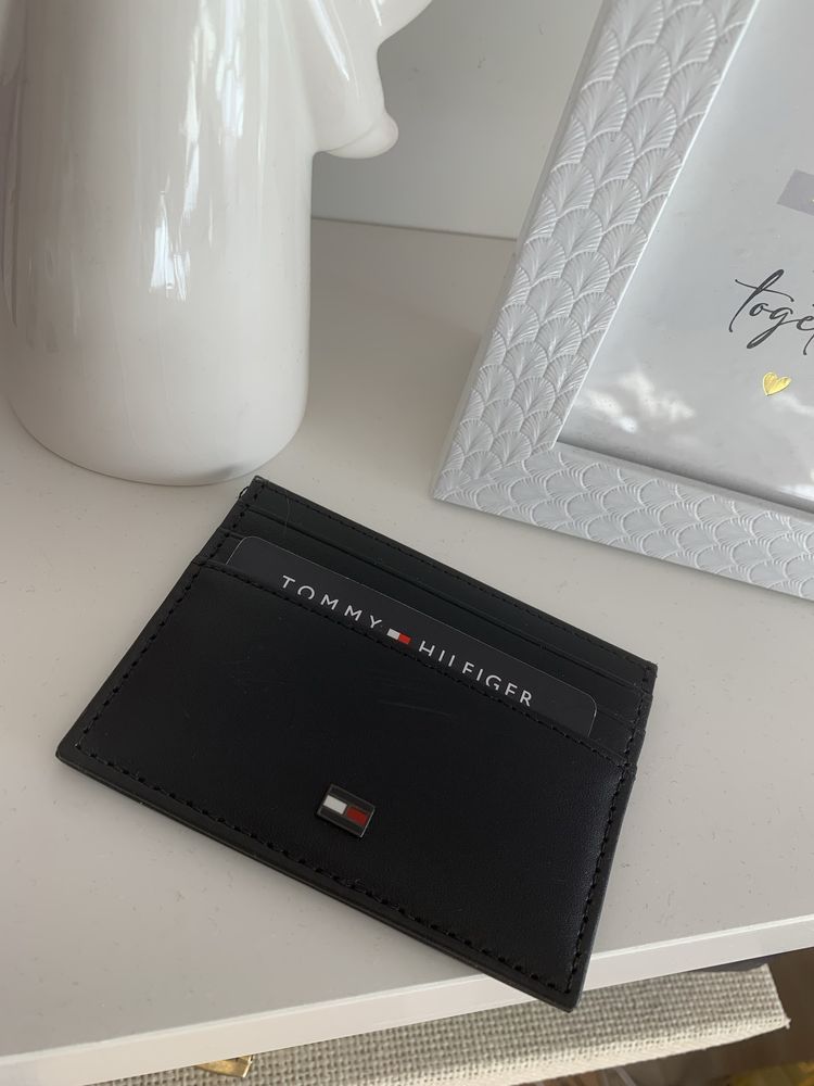 Portfel tommy hilfiger na karty nowy skora naturalna skorzany