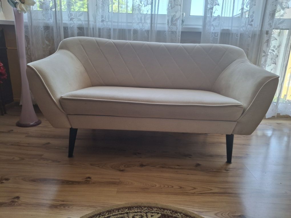 Sofa retro 2 osobowq