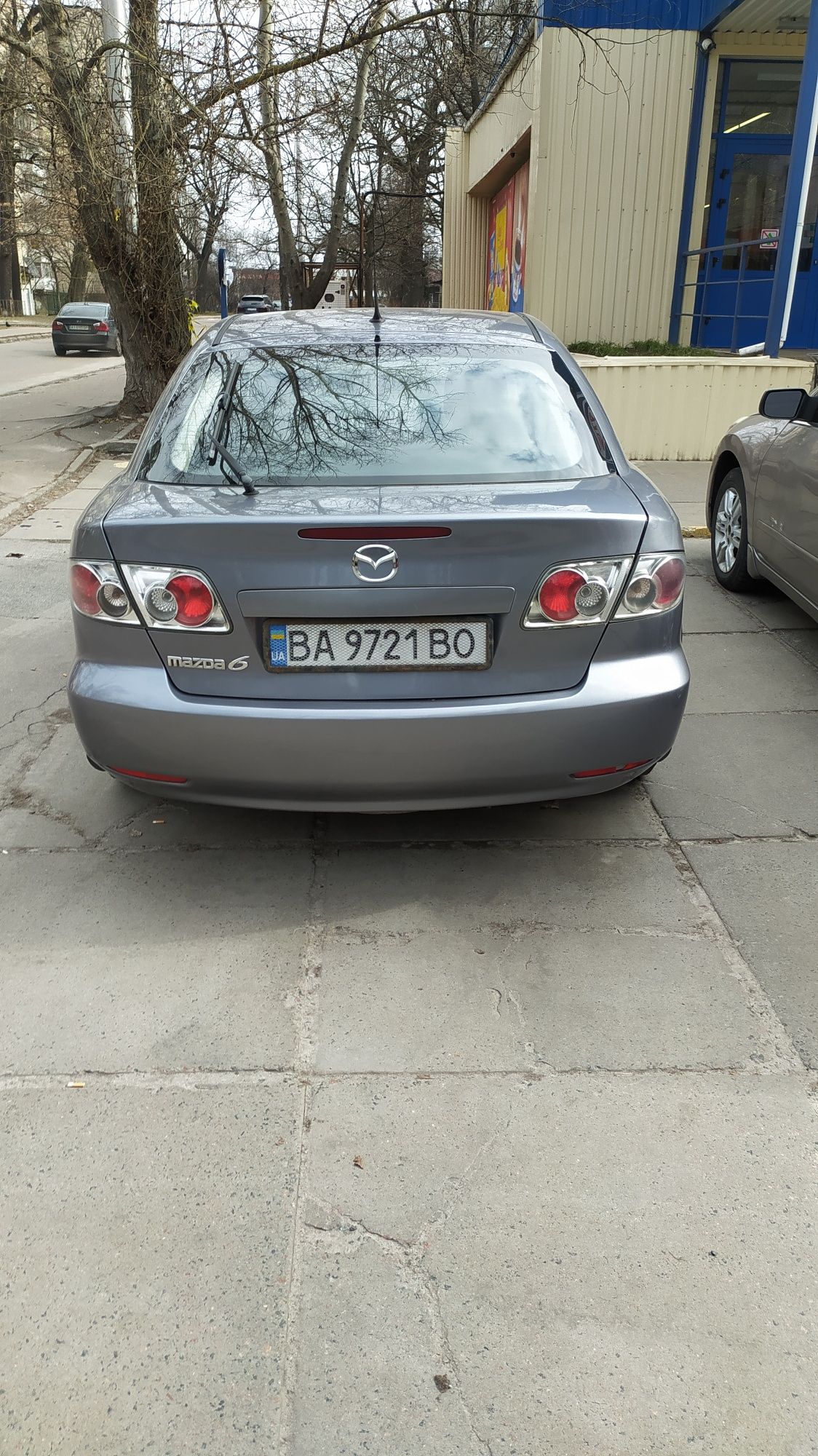 Mazda 6 1.8 газ бензин