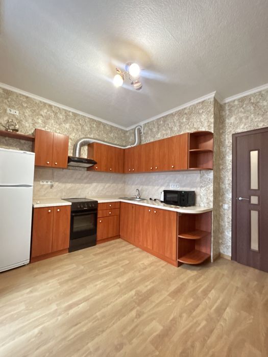 Оренда 1 к вул. Тираспольська  58 метро Сирец