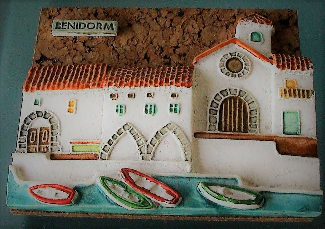 Miniaturas-ESPANHA-Casas. O preço é o de cada uma das 11 peças.