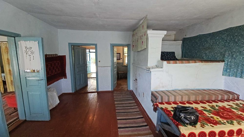 село Черевки, є газ, криниця, світло. Є ВІДЕООГЛЯД