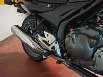 Yamaha XJ600N em estado irrepreensível