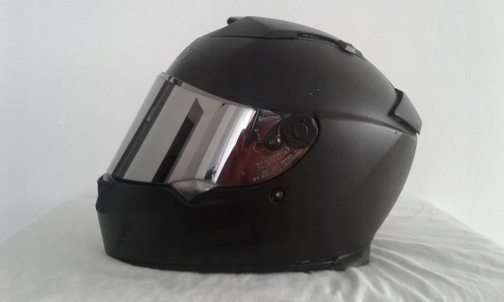 KASK SHARK Speed-R / kask motocyklowy z blendą i lustrzaną szybą