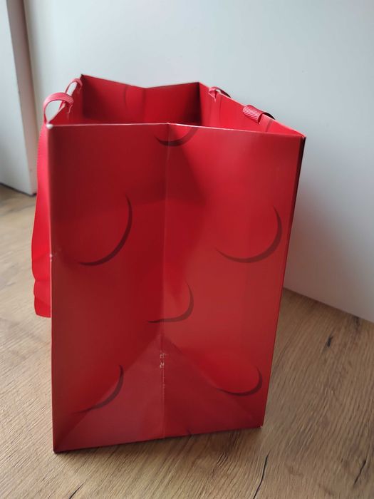 Torebka papierowa Estee Lauder