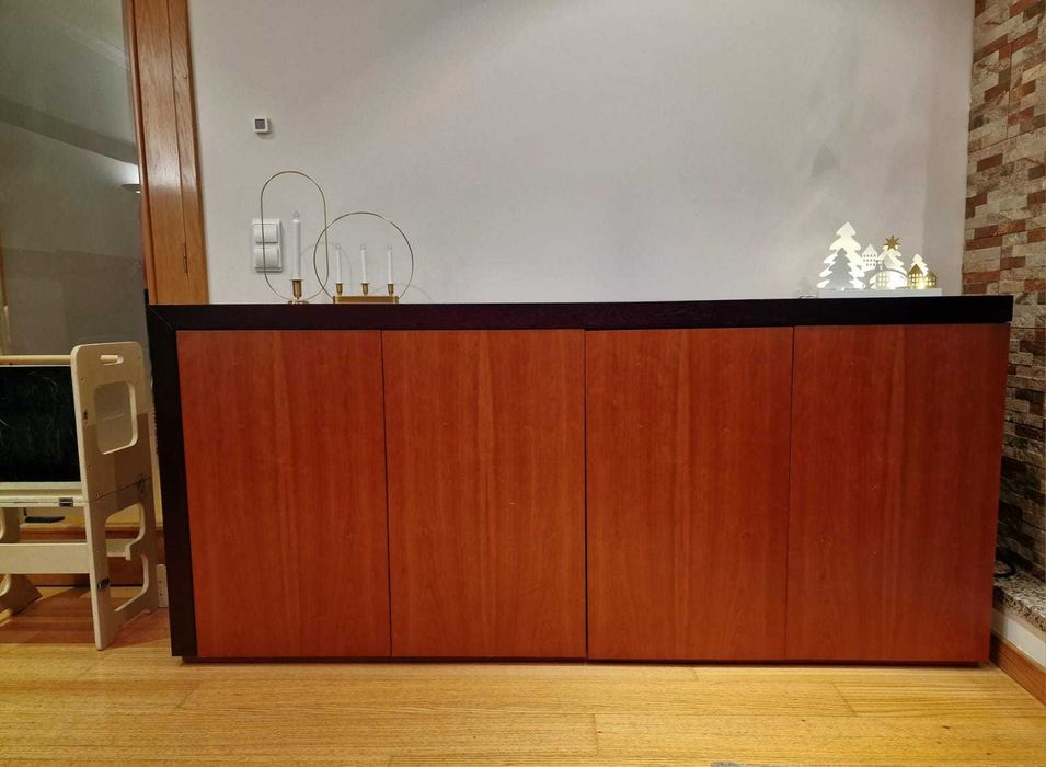 Aparador 200cm + Espelho (Oferta) + Protetores Madeira