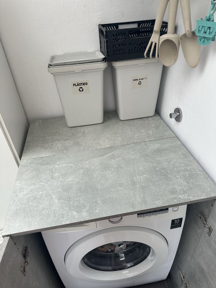 Armário para máquina de lavar/secar