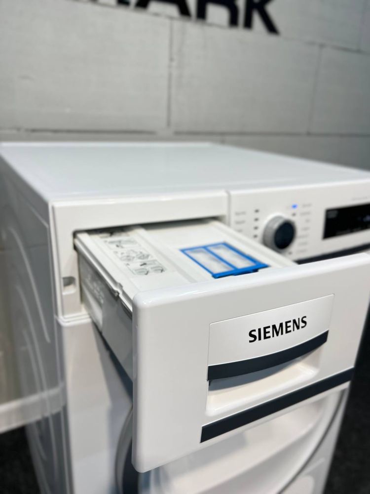 Сушильна машина Siemens iQ700 WT47W568DN SelfCleaning condenser
