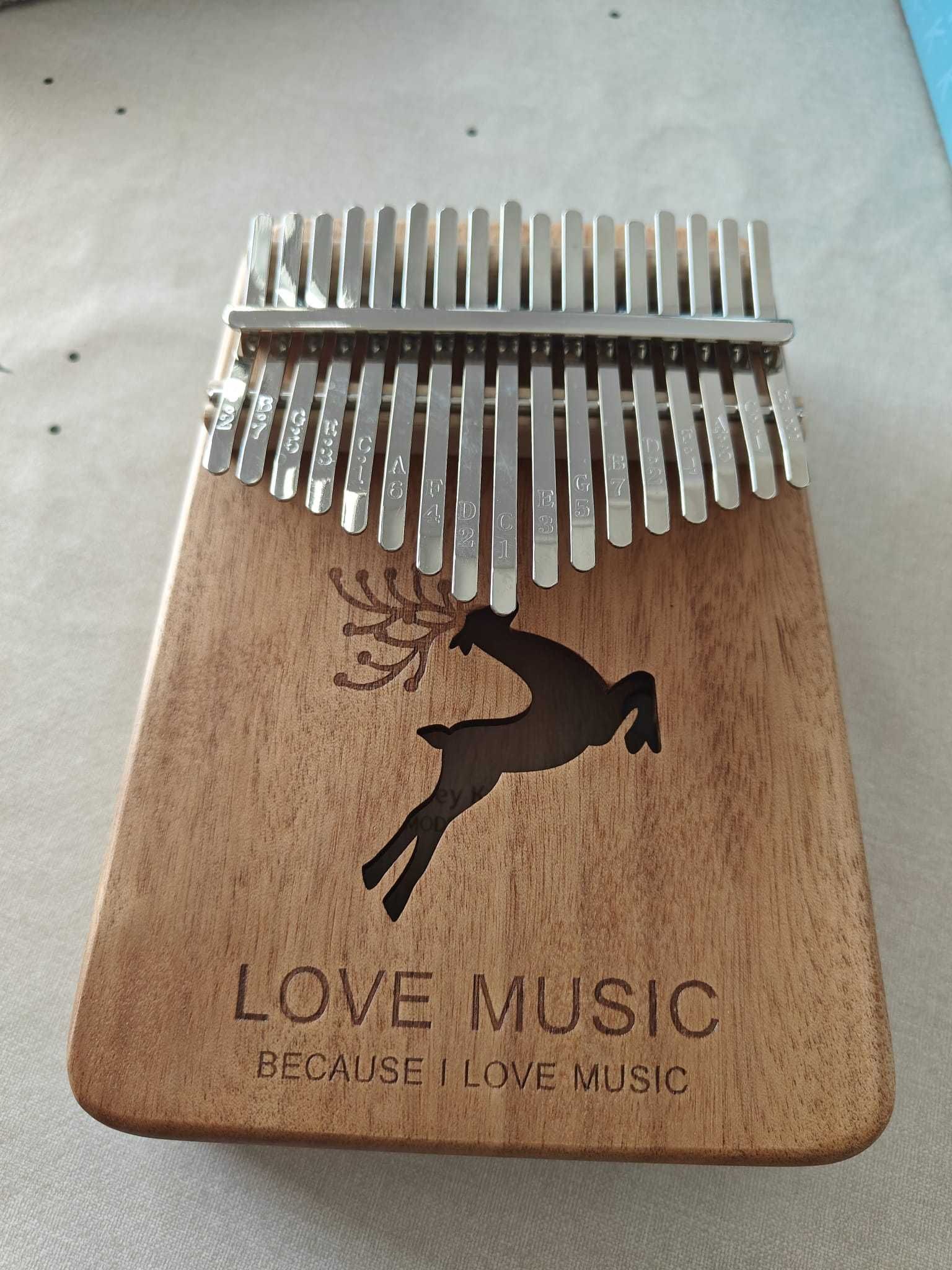 Kalimba (Piano de Polegar) de Madeira 17 Notas Novo