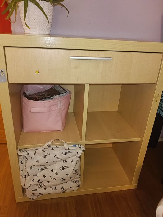 Szafka regalik biurko na laptop masywna