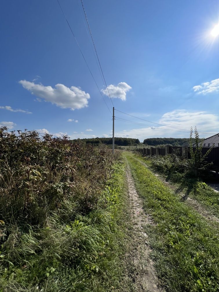 Продам ділянку під будівництво