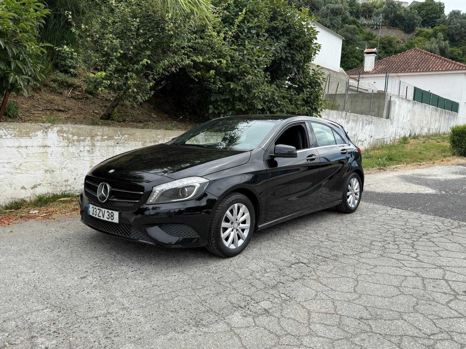 Mercedes A180 - CDI 2015 -Manutenção em dia, estado excelente