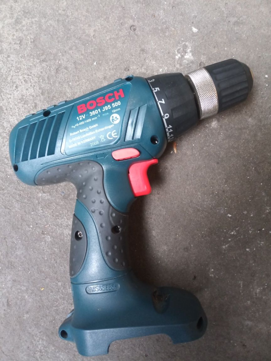 Шуруповёрт Bosch GSR12V