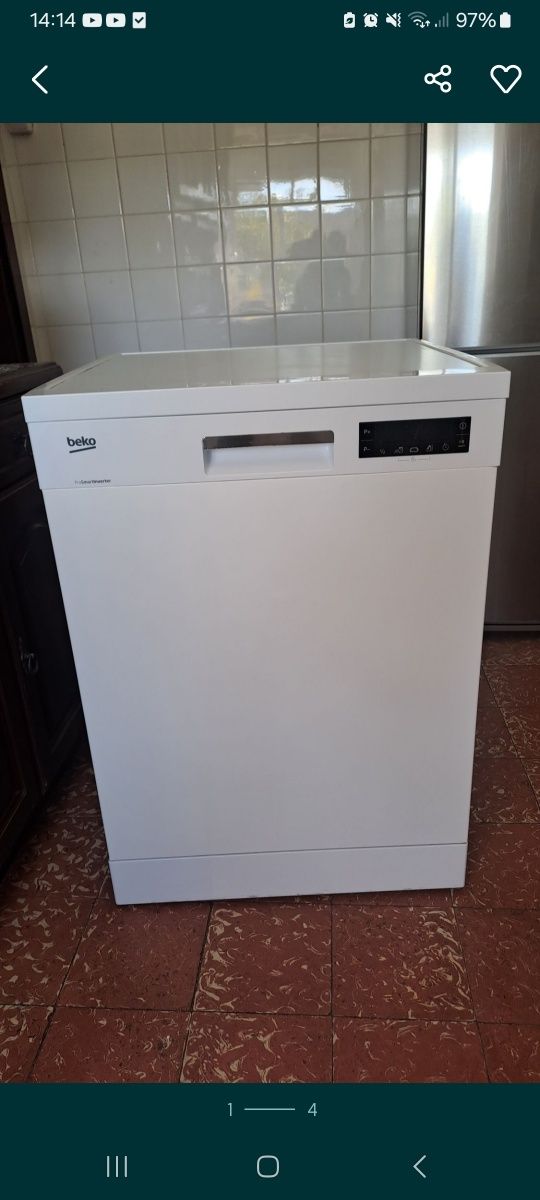 Máquina de lavar louça