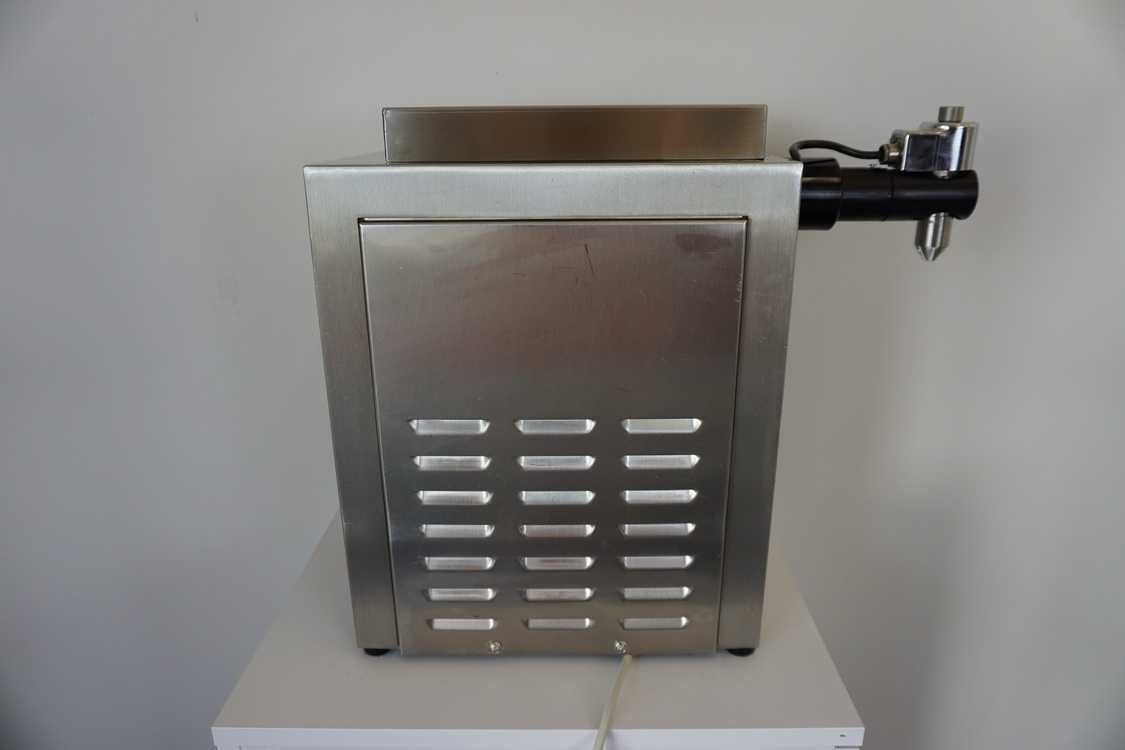 Automat Ubijaczka Śmietaniara do bitej śmietany Sanomat Piccolo 1,5L
