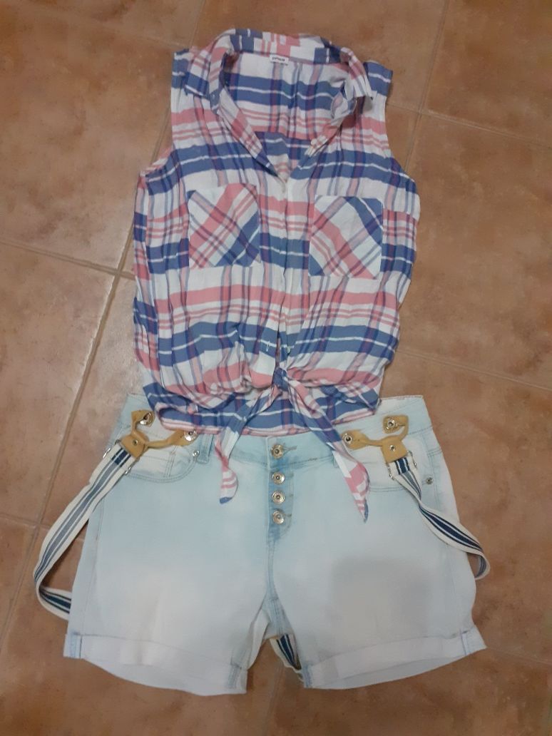 Bonecos coleccão e roupa