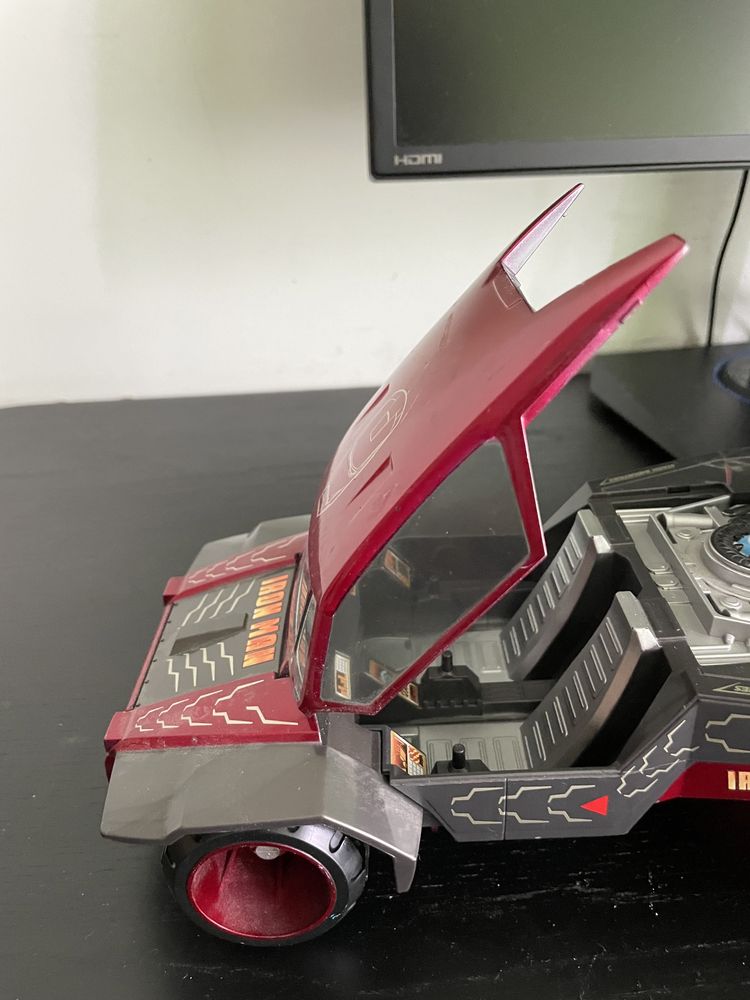 Carro brinquedo IronMen