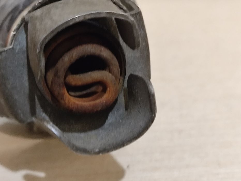 Значок Mersedes на капот