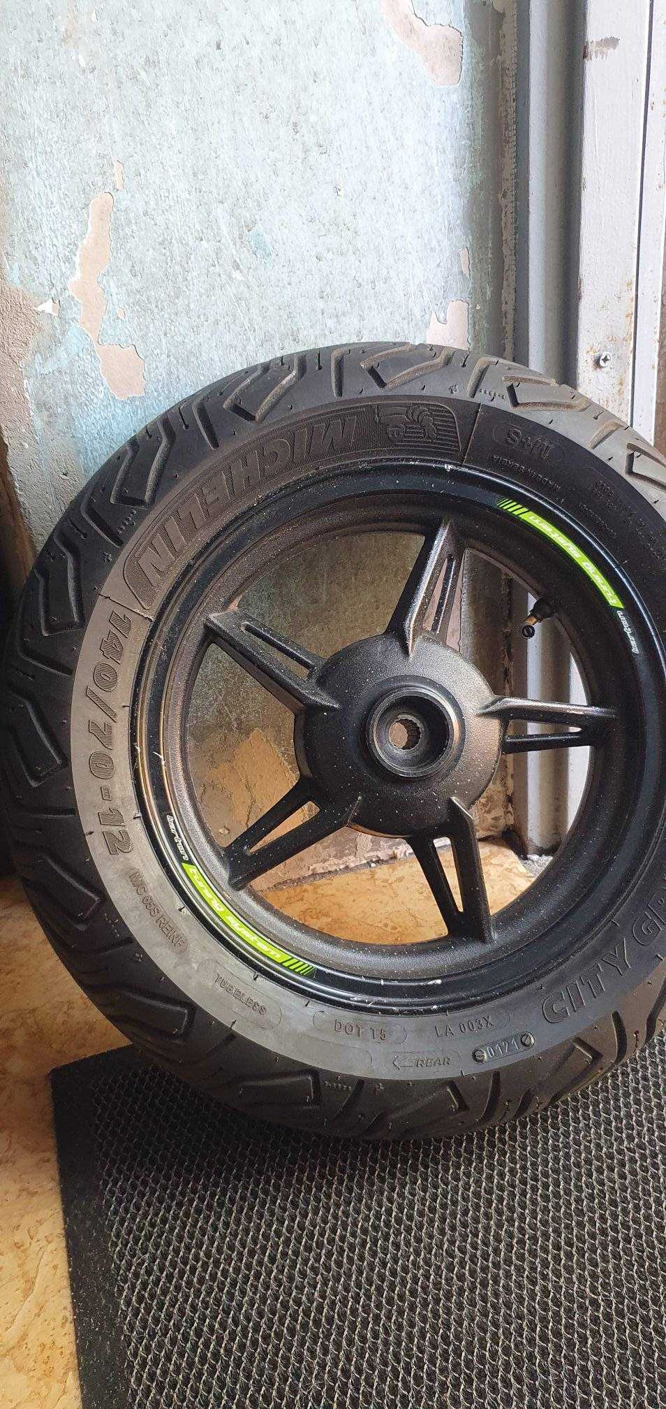 KOŁO tył SKUTER BARTON Falcon, ZIPP Quantum, itp