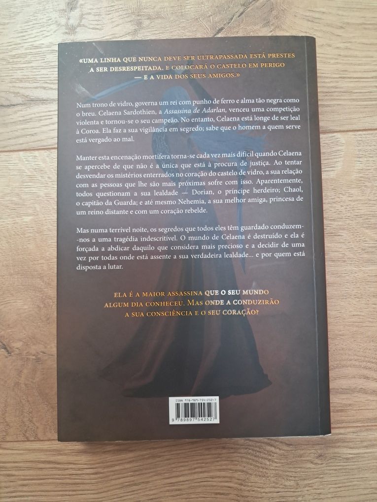 Coroa da Meia-Noite- Sarah J. Maas