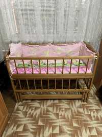 Дитяче ліжко/колиска з матрасом
