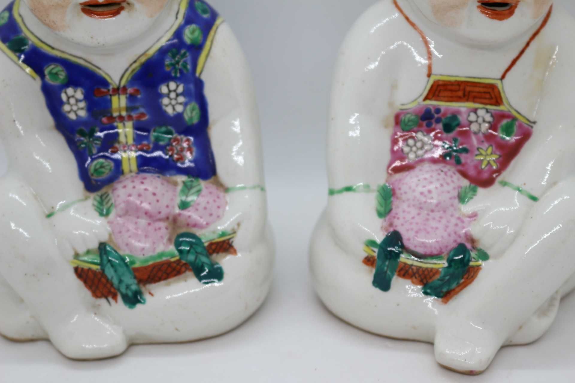 Grandes Bebes Porcelana Chinesa Decoração Policromática 15 cm