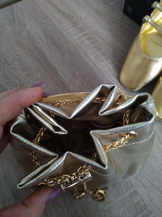 Балеткі, босоніжки  Zara