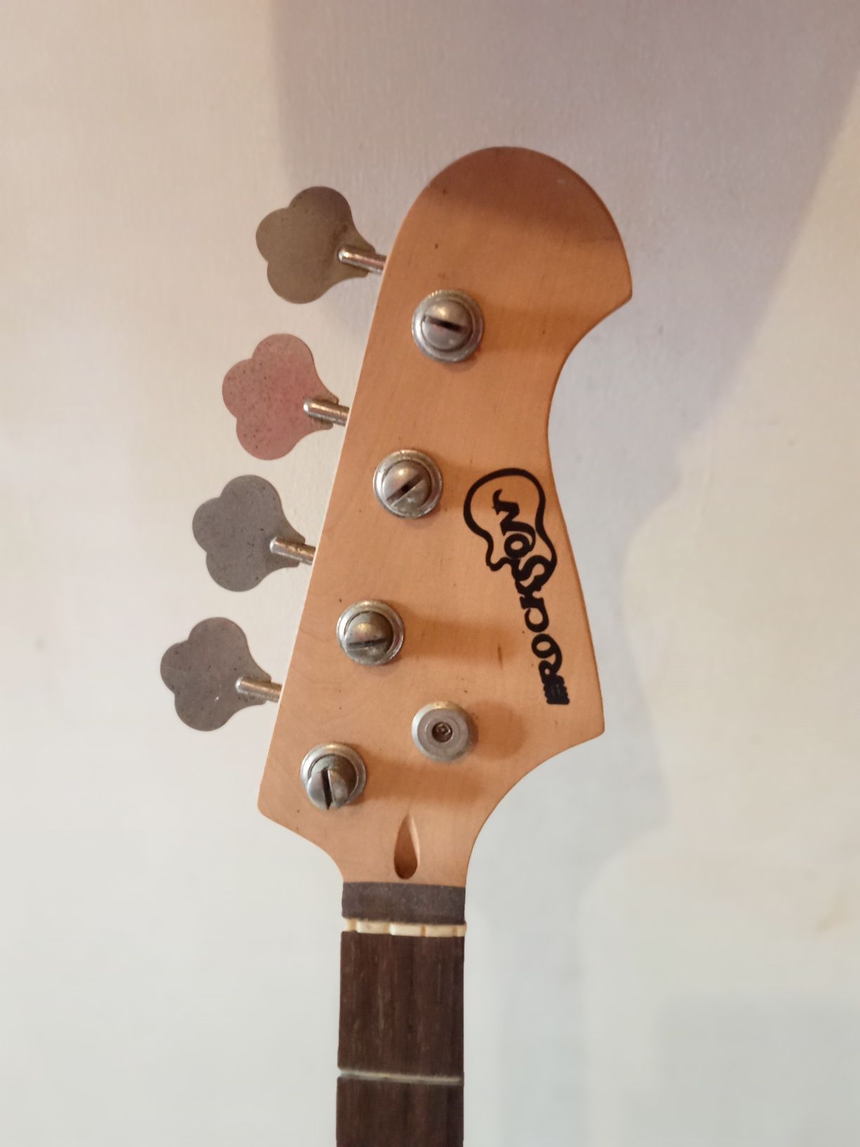 Guitarra Baixo 4
