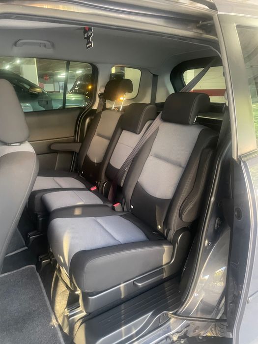 Carrinha como nova 7 lugares