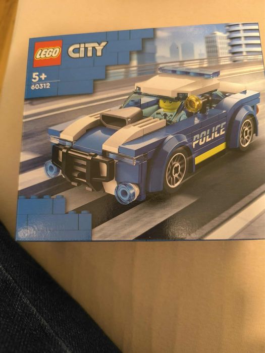 LEGO City 60312 Radiowóz