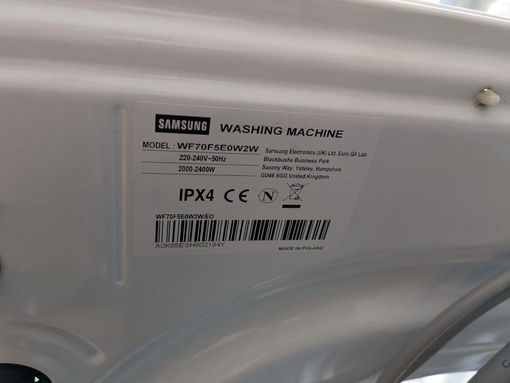 Pralka Samsung EcoBubble 7kg, WF70F5E0W2W