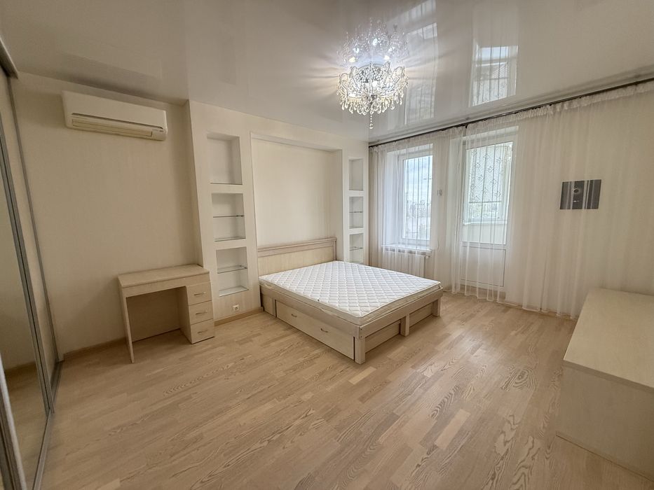 Продаж 3к квартири в ЖК Ліко Град, поруч ВДНГ, Іподром, Васильківська