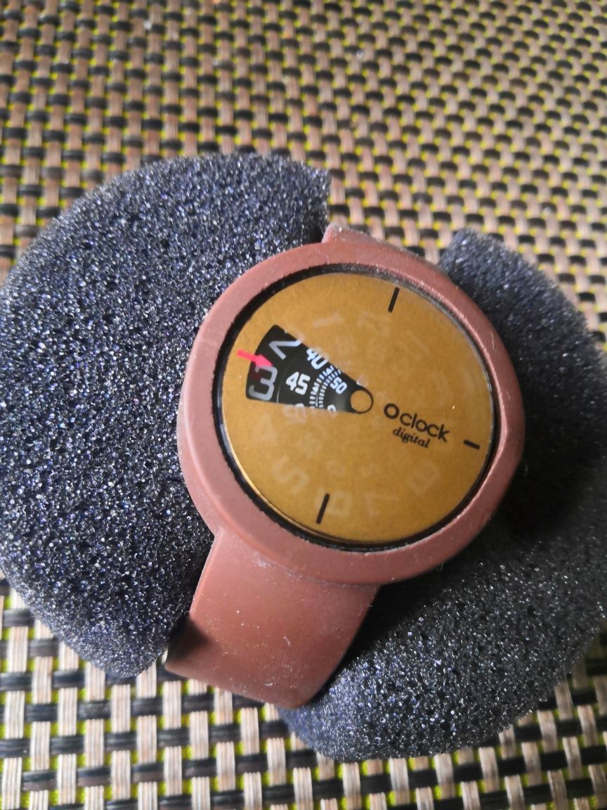Zegarek Obag brązowy brąz gumowy L