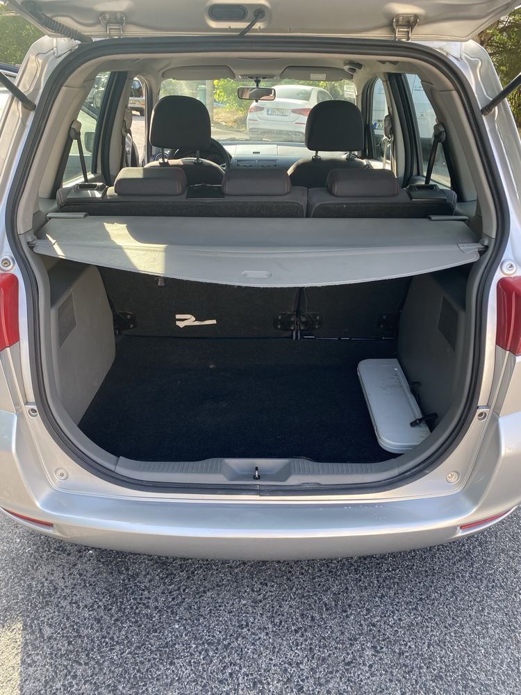 Mazda 2  5 portas