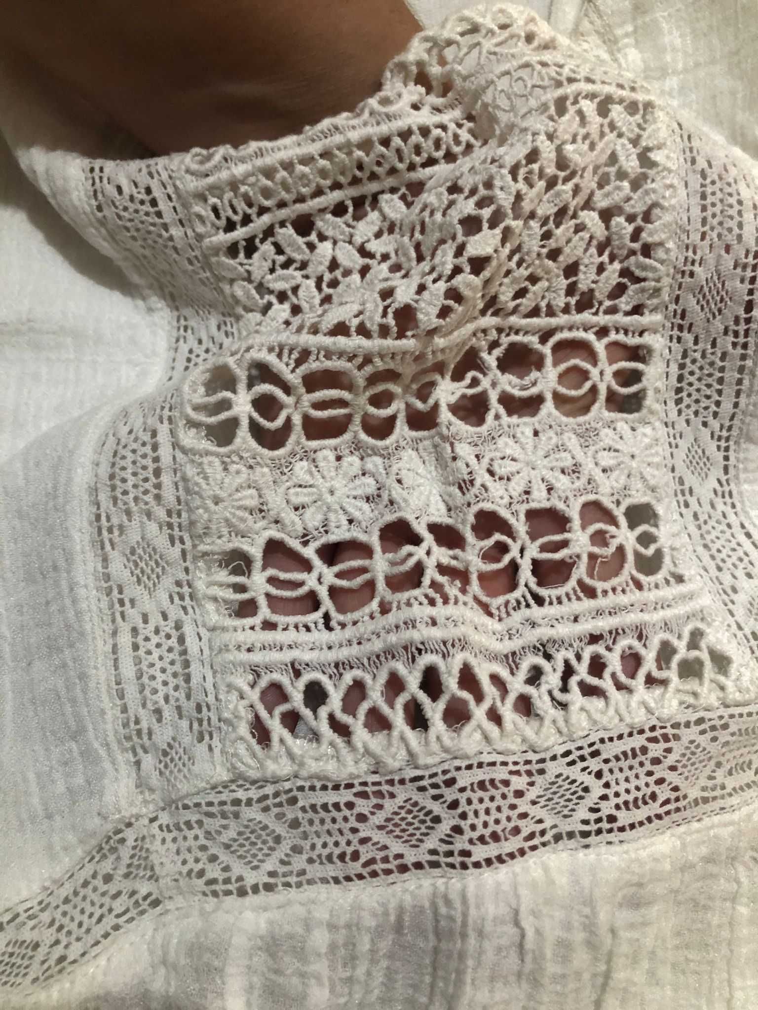 Camisola rendada