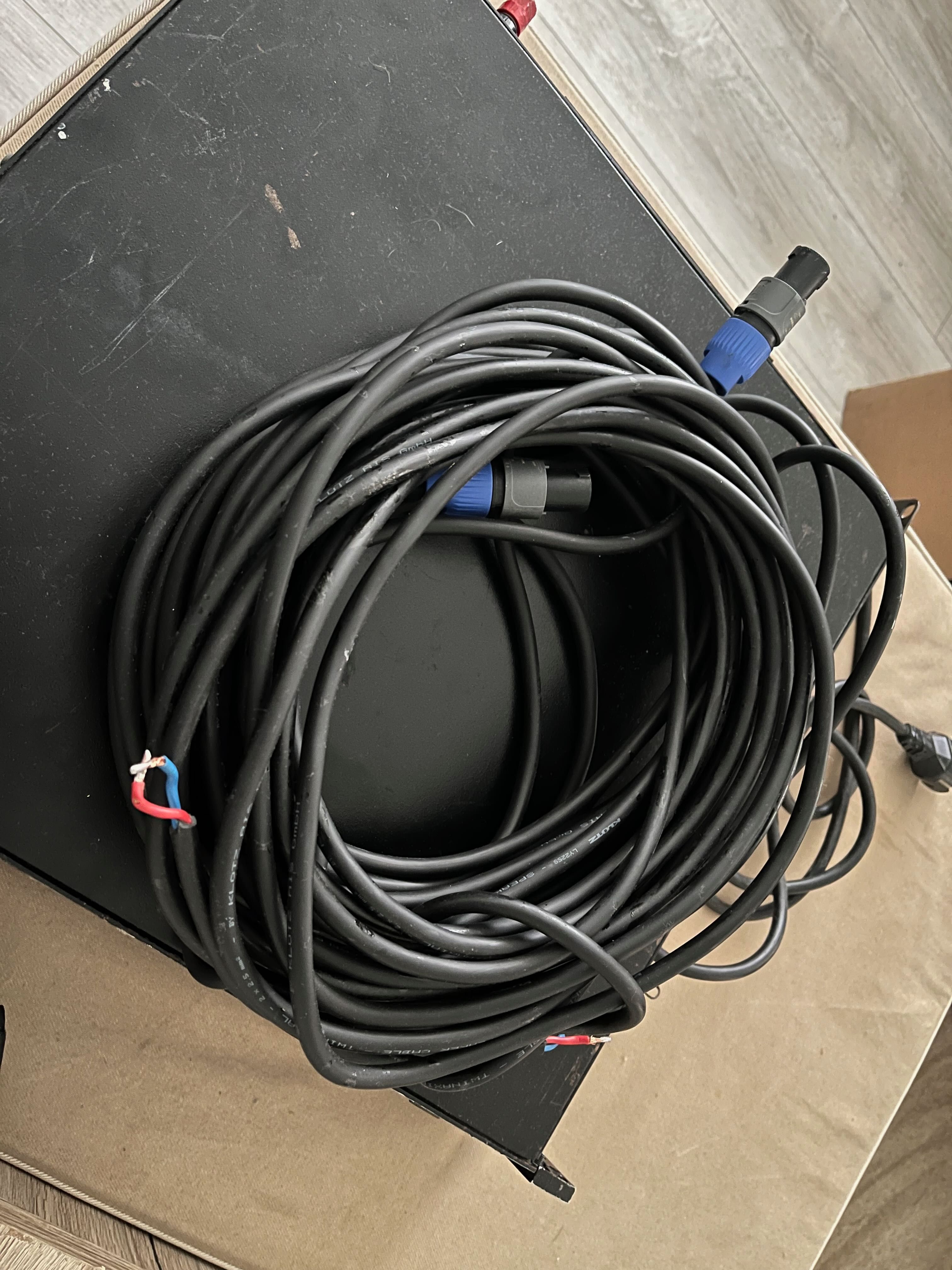 Kolumny basowe suby subwoofer subbufer na 18 calowych głośnikach 500 W