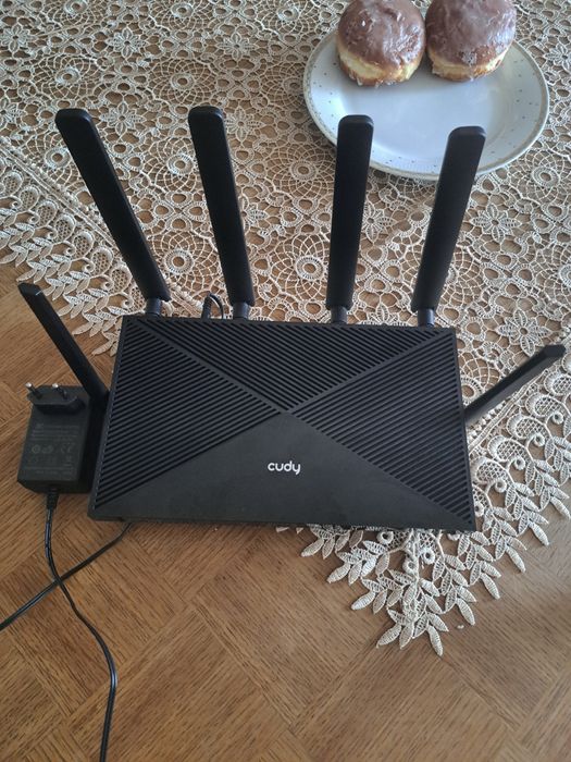 Ruter 5G NR ax 3000 Cudy wejście na dwie karty sim Cudy