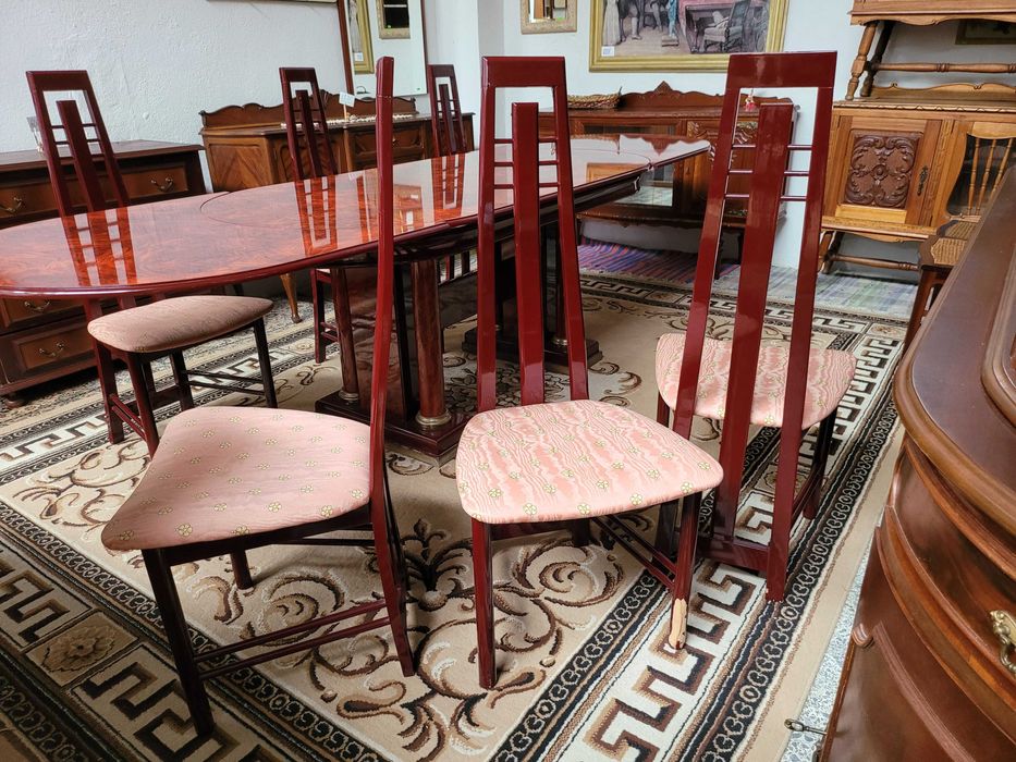 Cadeiras de sala - Bom estado geral - Valor unitário