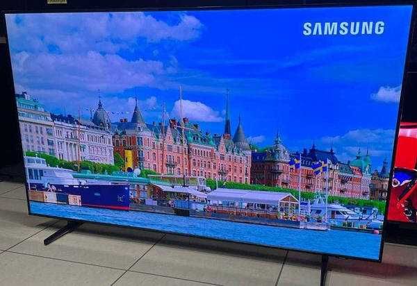 75" 2022.4К Без Рамковий 8 серія! Samsung Smart 75BU800B