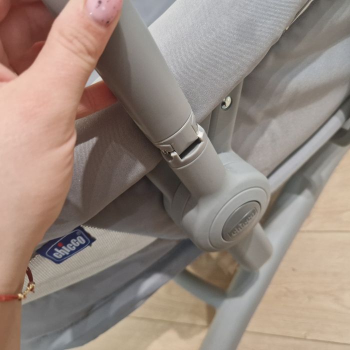 Łóżeczko mobilne dla niemowląt baby hug