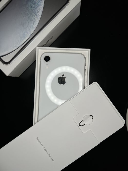 iPhone XR 64gb Desbloqueado