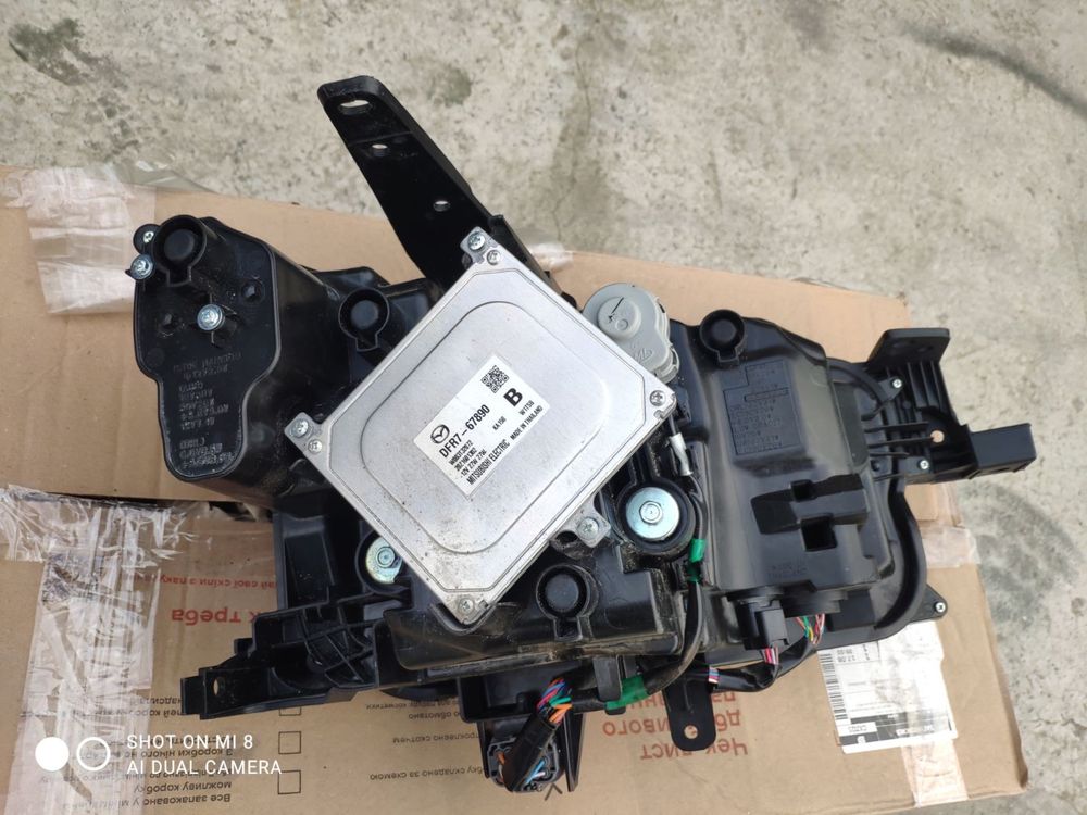 Оригинальные фары mazda cx30 европа full led