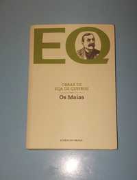 Vendo livro "Os Maias"