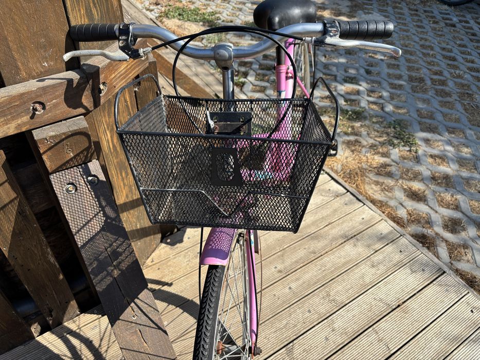 Bicicleta de senhora ou menina roda 24