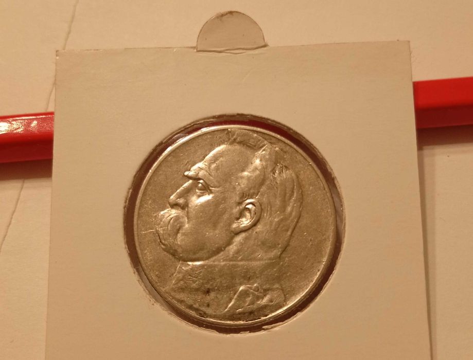 Sprzedam srebrne monety 2 i 5 zł  J. Piłsudski