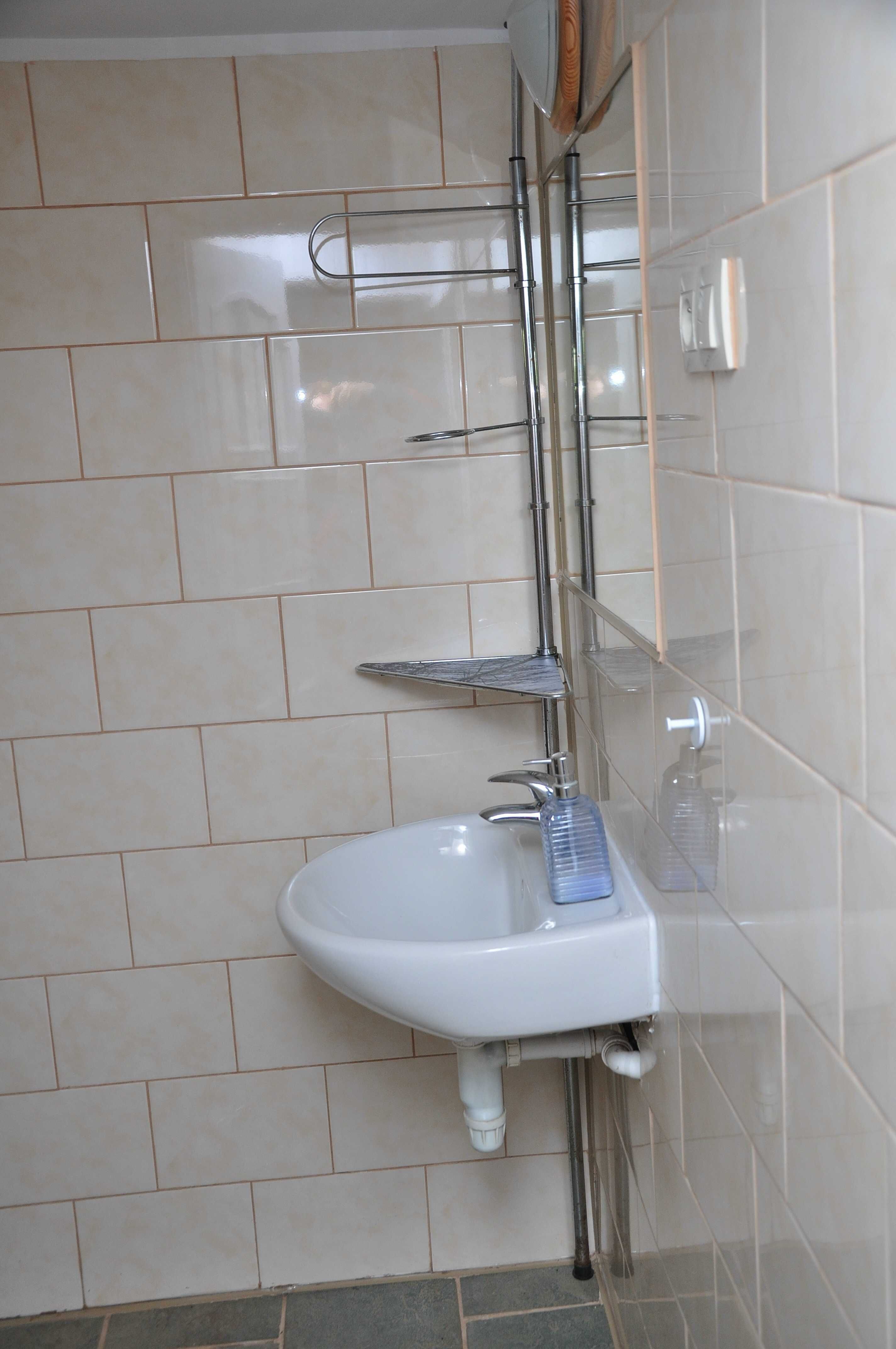 Domek Brda – Stężyca, Kaszuby | Cisza, jeziora i kominek | 8 osób