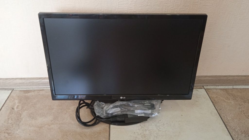 IPS Монітор 23" LG 23MP48HQ (HDMI + VGA) Full HD 1920x1080