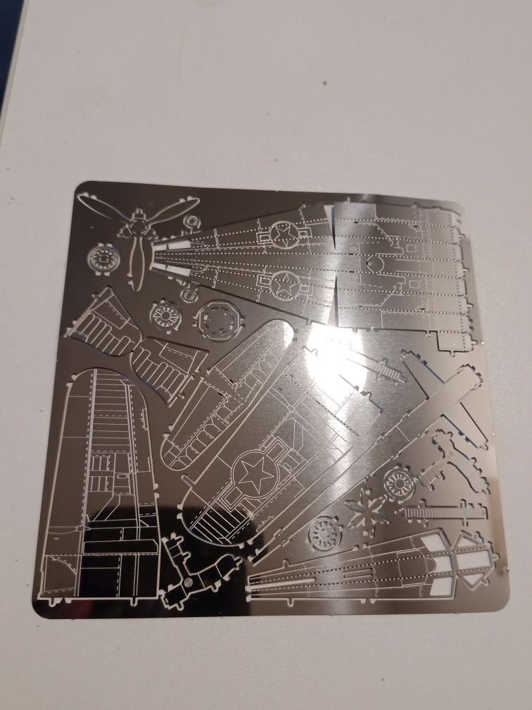 Puzzle 3D metal avião